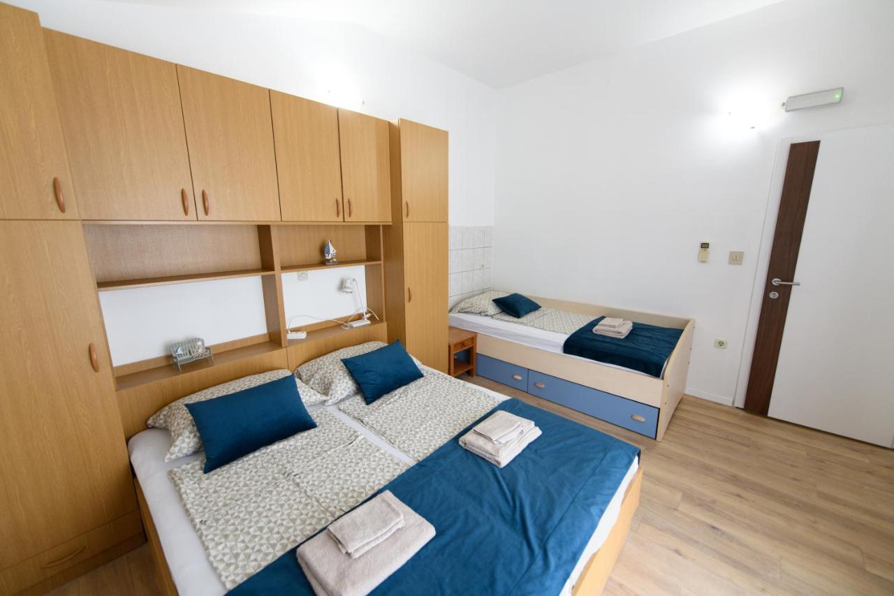Cozy Beach Apartments Makarska Exterior photo